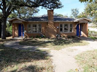 2313 N Locust St #15, Denton, TX 76209