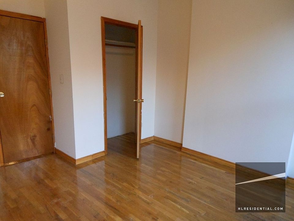 2nd image of 700 Sackett St #Flr2