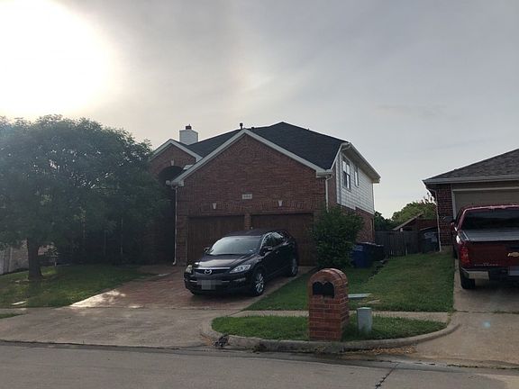 2nd image of 5910 Vista Glen Ln