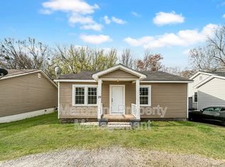 29 Agnew Rd, Greenville, SC 29611