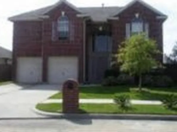243 Spencer Lndg, La Porte, TX 77571