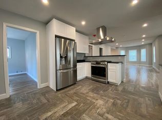 13 Lexington St, Watertown, MA 02472