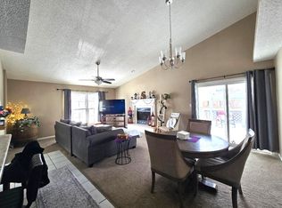 321 Hannah Dr, Waterloo, IL 62298
