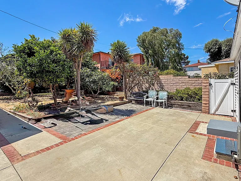 2507 S Patton Ave — Photo 19