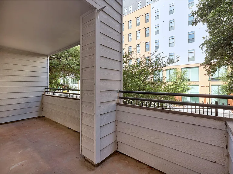 501 W 26th St #108 — Photo 25