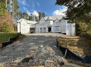 4805 Elkhorn Hill Dr, Suwanee, GA 30024