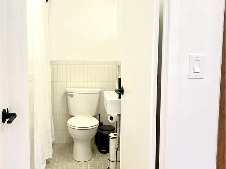 132 N Sunset Dr — Photo 7