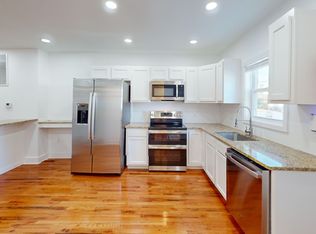 3428 Baker St NE, Washington, DC 20019