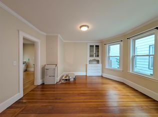 38-38 Gold Star Rd #1, Cambridge, MA 02140