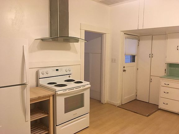 5th image of 4785 Mead Ave APT 1