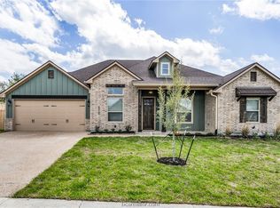 3320 Stoneleigh Rd, Bryan, TX 77808