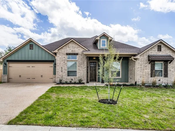 3320 Stoneleigh Rd, Bryan, TX 77808