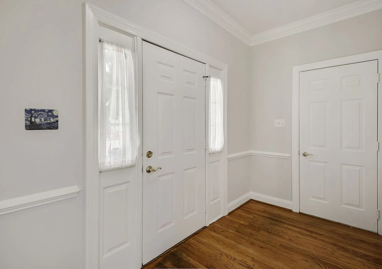 3 Bed 2 Full Bath 2 Half Bath - Silver Spring Colonial - Military clause supported — Photo 2