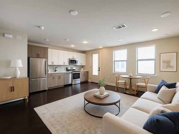 2401 Crawford St #B205