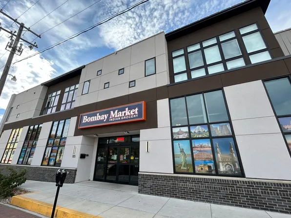 132 E University, 132 E University Ave #203, Champaign, IL 61820