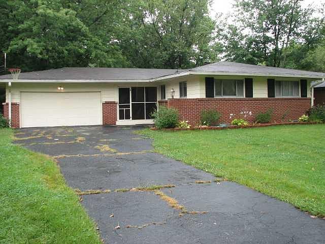 1st image of 845 E Preston Dr