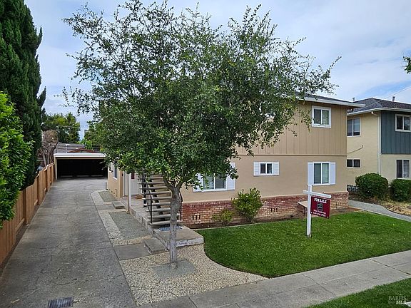 2nd image of 1325 San Tomas Aquino Parkway