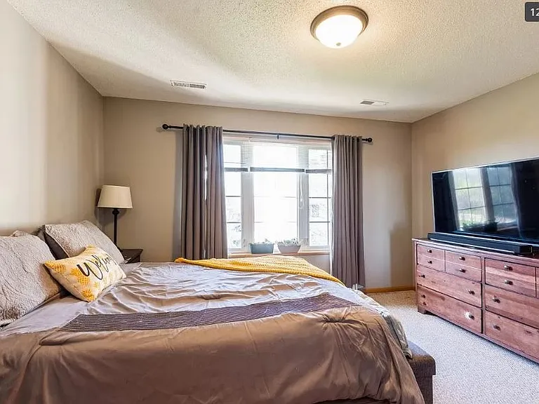 860 Magnolia Ln #5 — Photo 9