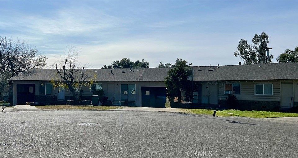 2nd image of 205 McLane Cir