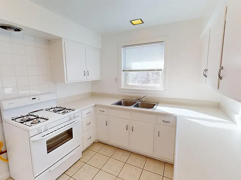 4131 Arkansas Ave #C — Photo 2