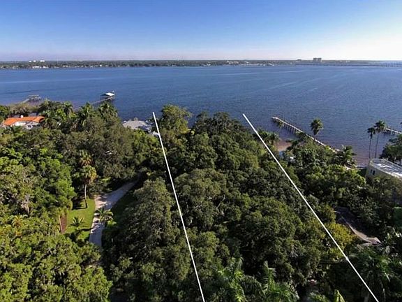 5th image of 2822 Riverview Blvd