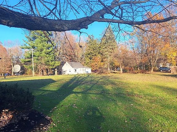 4th image of 4202 Helmick Ave