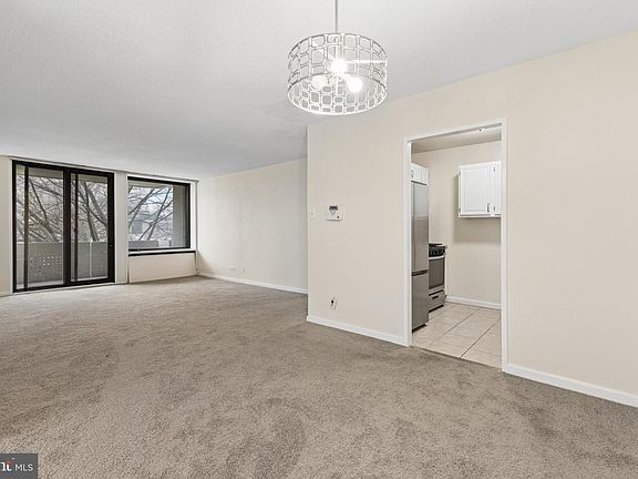 5th image of 1250 4th St SW #W214