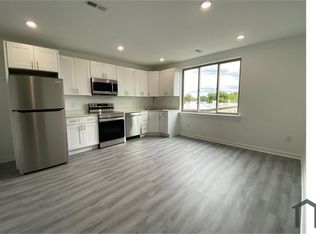 5436 Vine St #3, Philadelphia, PA 19139
