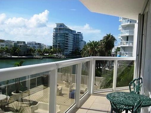 5th image of 5880 Collins Ave APT 700