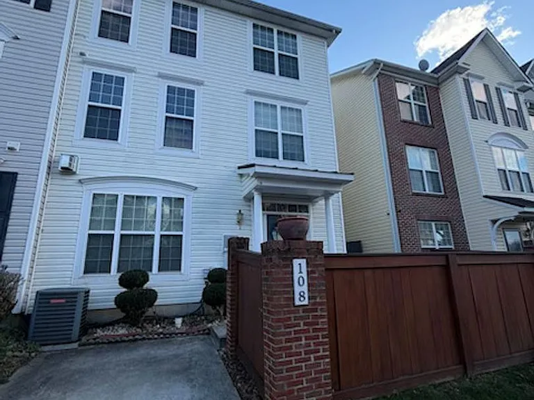 108 Leather Fern Way — Photo 1