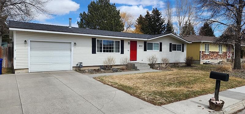 1st image of 610 Taurus Dr #1