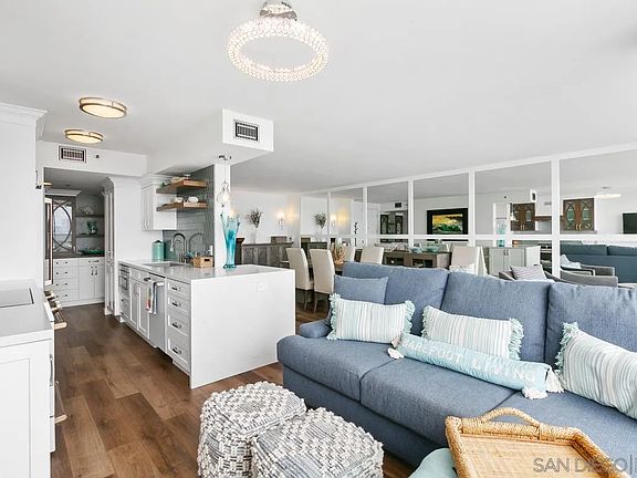 5th image of 1710 Avenida Del Mundo Unit 1007