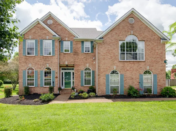 237 Dandridge Dr, Franklin, TN 37067