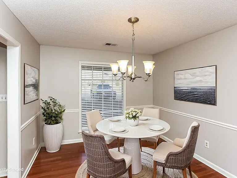 2729 Fletcher Crest Cv — Photo 6
