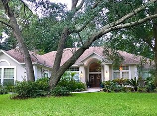 815 Chicopit Ln, Jacksonville, FL 32225