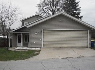 3924 Cottage Ave, Mishawaka, IN 46544