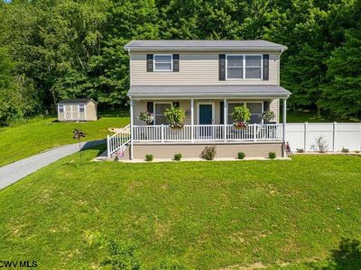 57 Stags Leap Dr, Belington, WV, 26250
