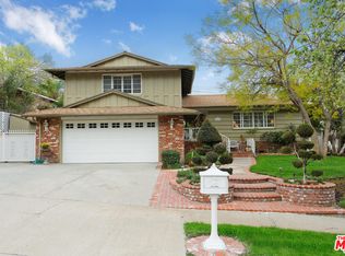 13824 Aldergrove St, Sylmar, CA 91342