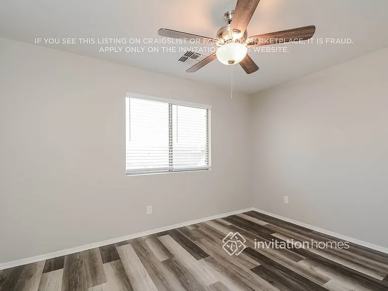 10904 W Minnezona Ave — Photo 10
