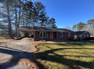 1122 Wells Cir, Asheboro, NC 27203