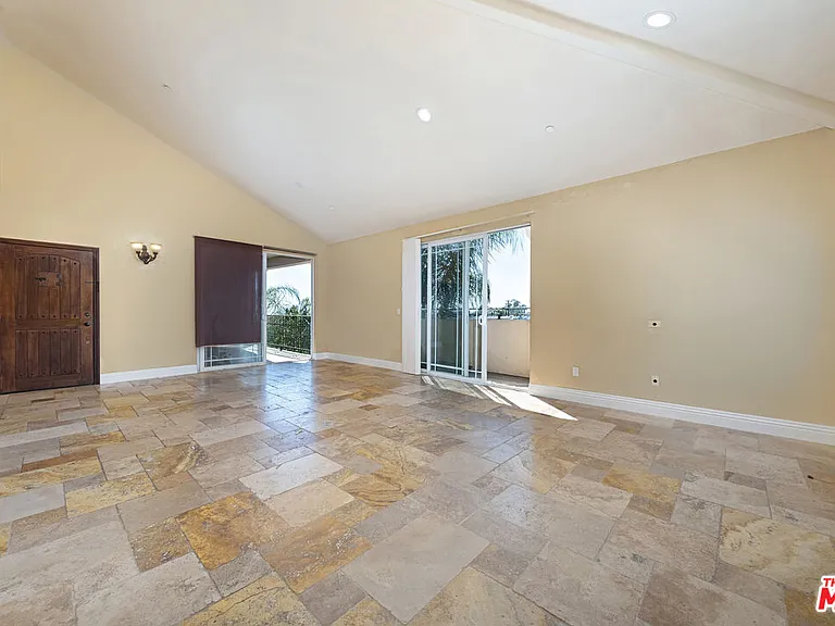 650 E Palm Ave #302 — Photo 10