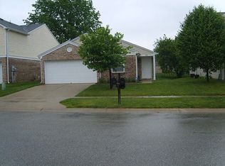 1999 Prairie Sky Ln, Greenwood, IN