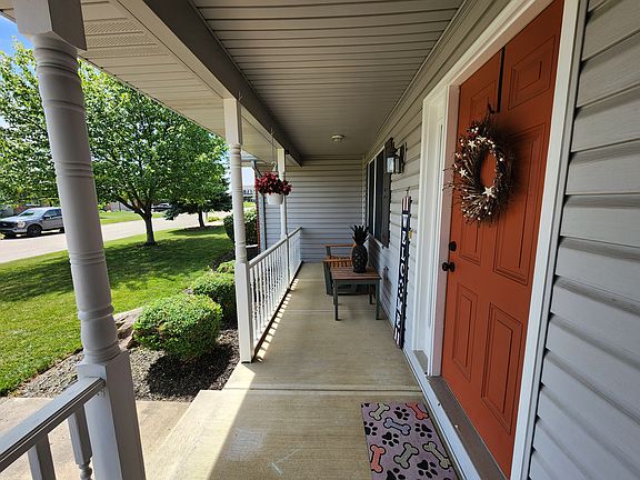 4th image of 3236 Gardenia Dr