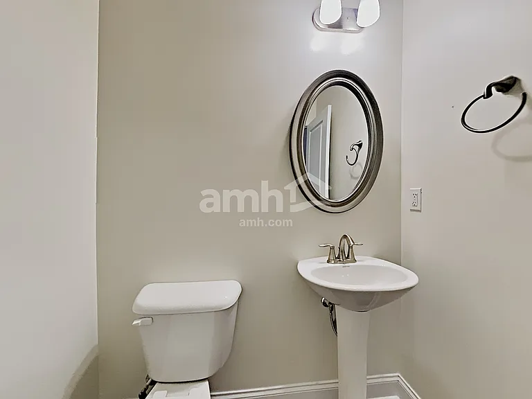588 Woodall Rd — Photo 7
