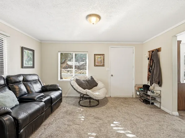 150 West 300 South, Parowan, UT 84761