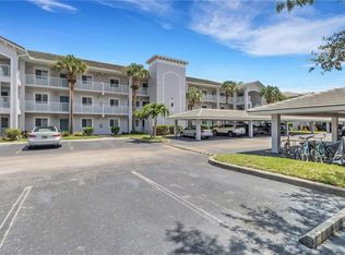 7839 Regal Heron Cir APT 104, Naples, FL 34104