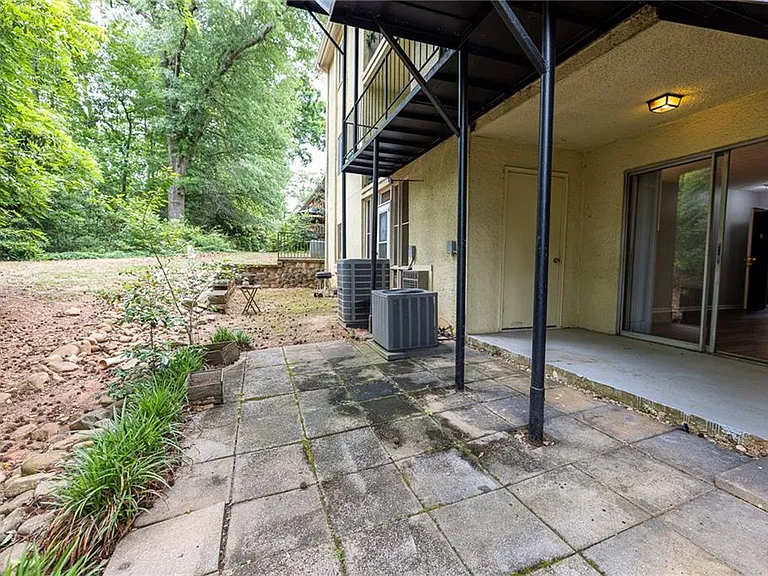 2398 Lawrenceville Hwy #U — Photo 28