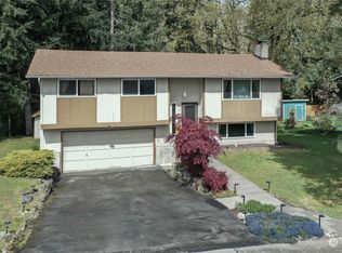 818 Haskell St, Dupont, WA 98327