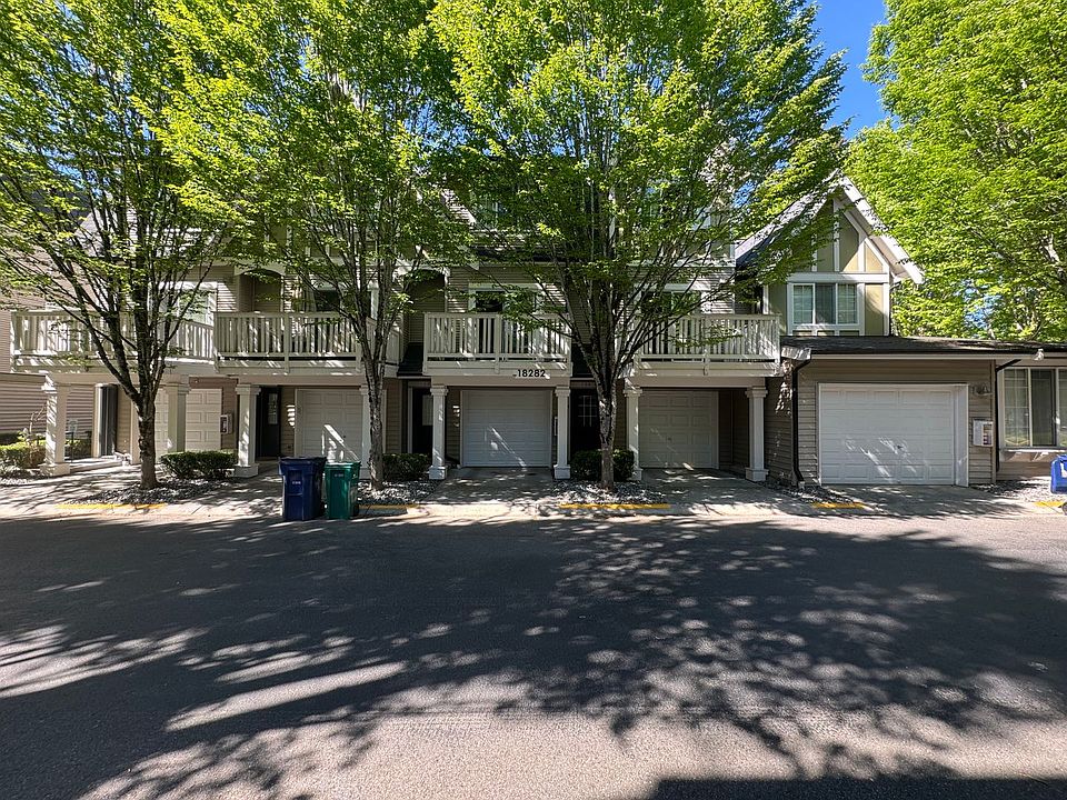 1st image of 18282 NE 97th Way Unit 103