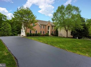 11520 Summit Ridge Ct, Manassas, VA 20112